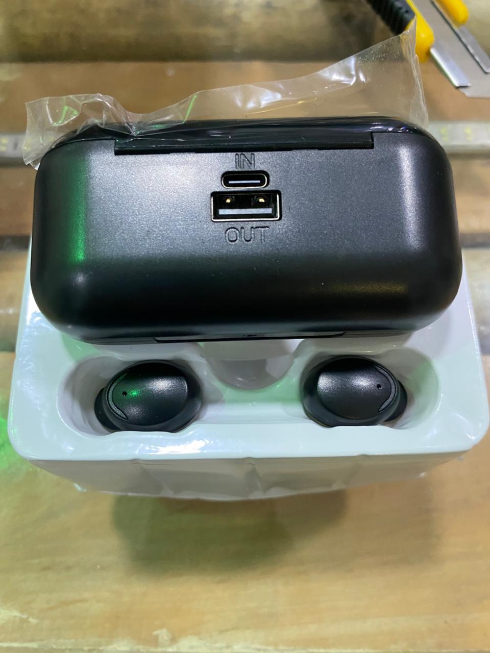 Auriculares Bluetooth TWS F9 con Estuche de Carga.